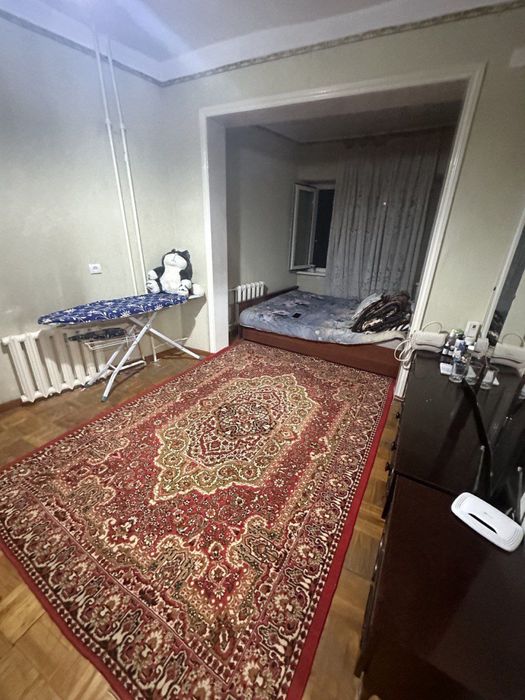 ПРОДАЕТСЯ 2/2/5 На: Ц-1  можно 4 ком сделать 90м2 по факту