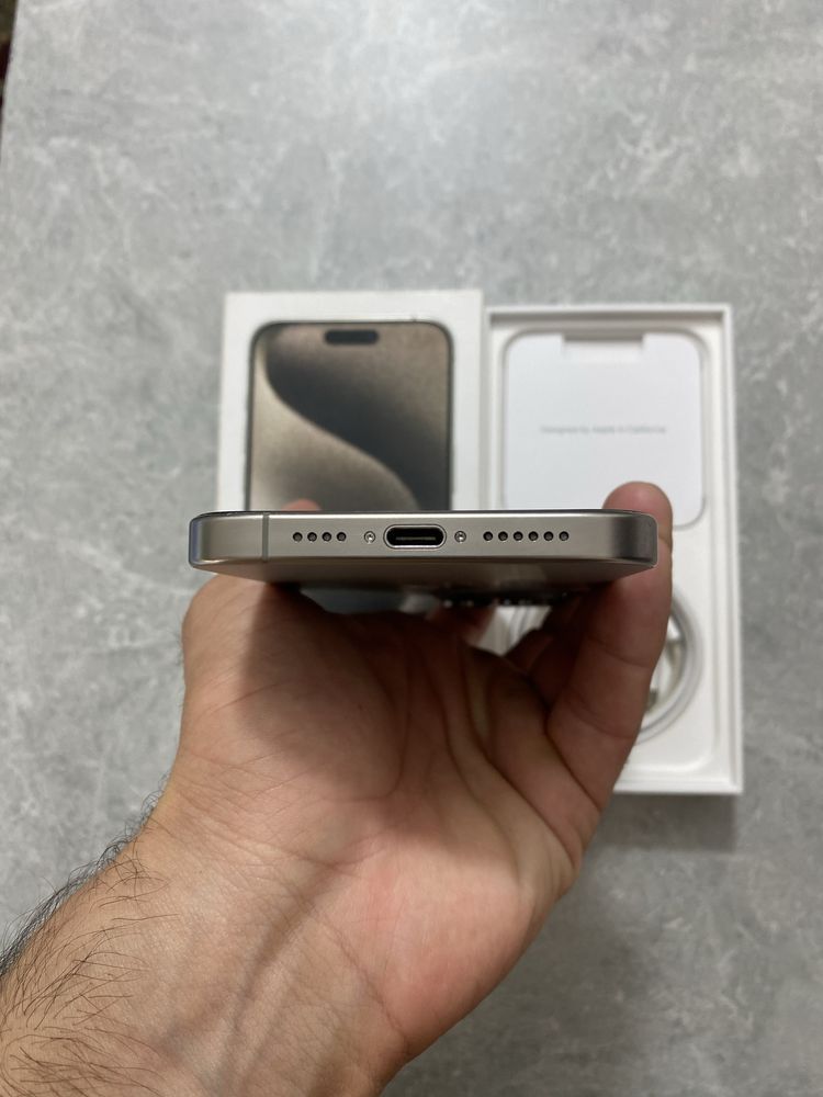 iPhone 15 Pro Max 256GB Natural Titanium
