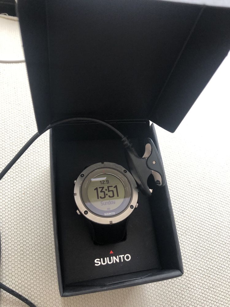 Смарт часовник Suunto Ambit3 Peak Sapphire