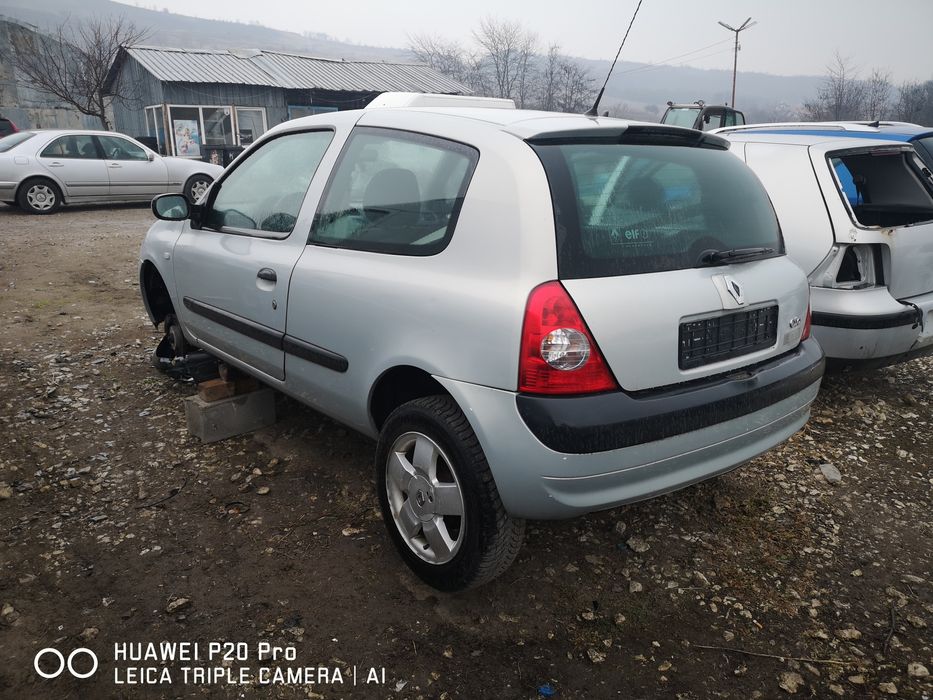 Рено Клио 1.5 дци 82к.с. НА ЧАСТИ