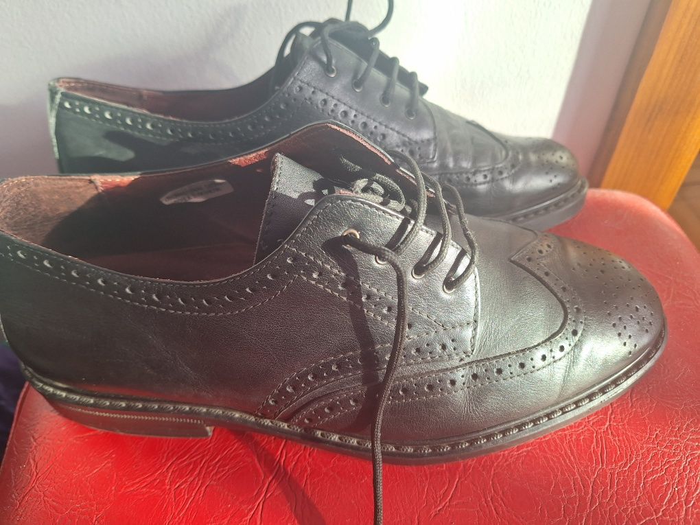 pantofi piele 42 made in Italy negri-30 lei