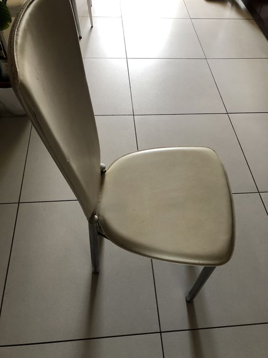Scaune bucatarie+masa sticla