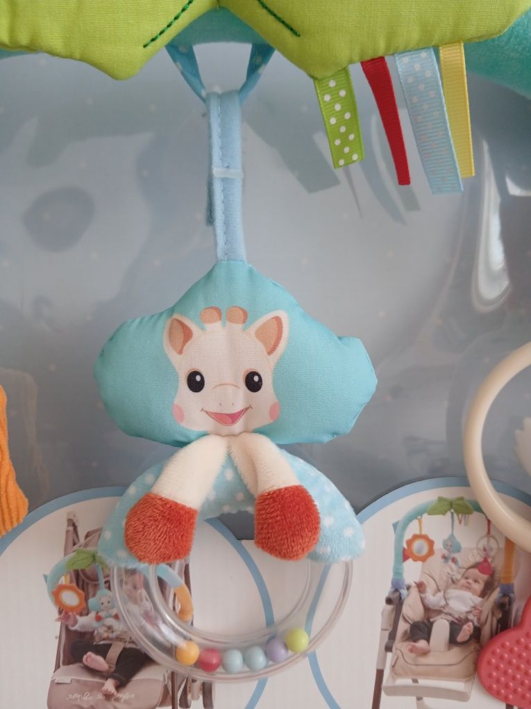 Sophie La Girafe - Мултифункционална арка за игра