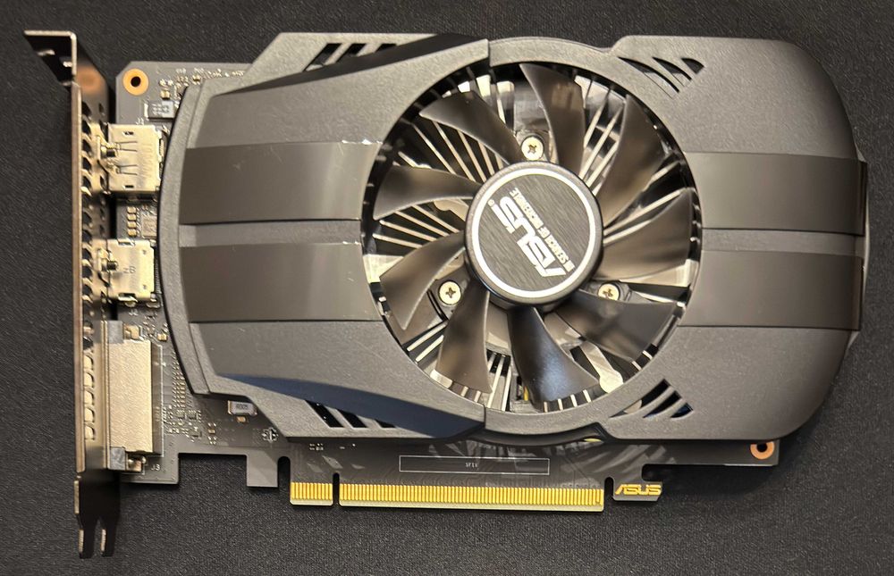 ТОП състояние Видео карта GPU ASUS Phoenix GTX 1650 4GB БЕЗ ЗАХРАНВАНЕ