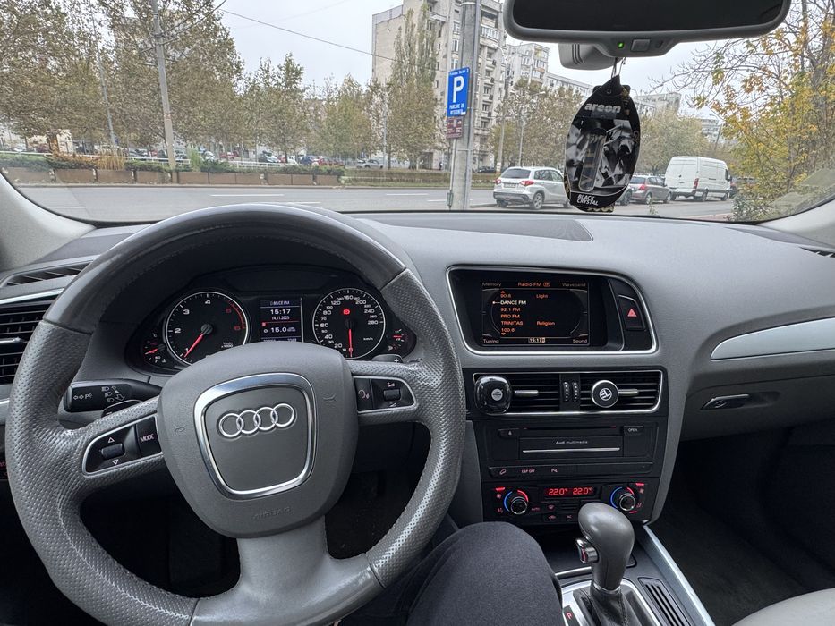 Audi Q5, 2.0 TDI, cutie automata