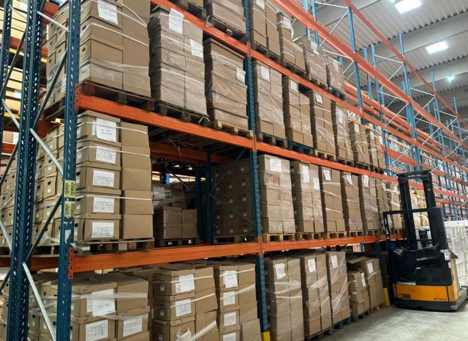 Rafturi metalice depozitare Euro paleti