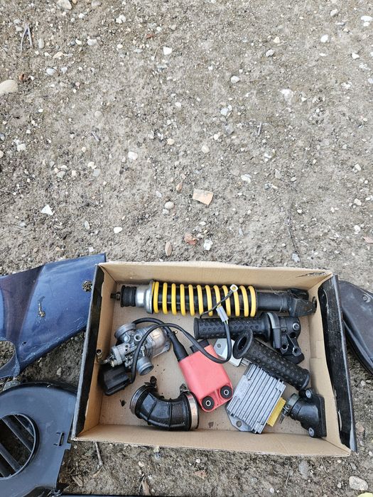 Piaggio zip (на части)