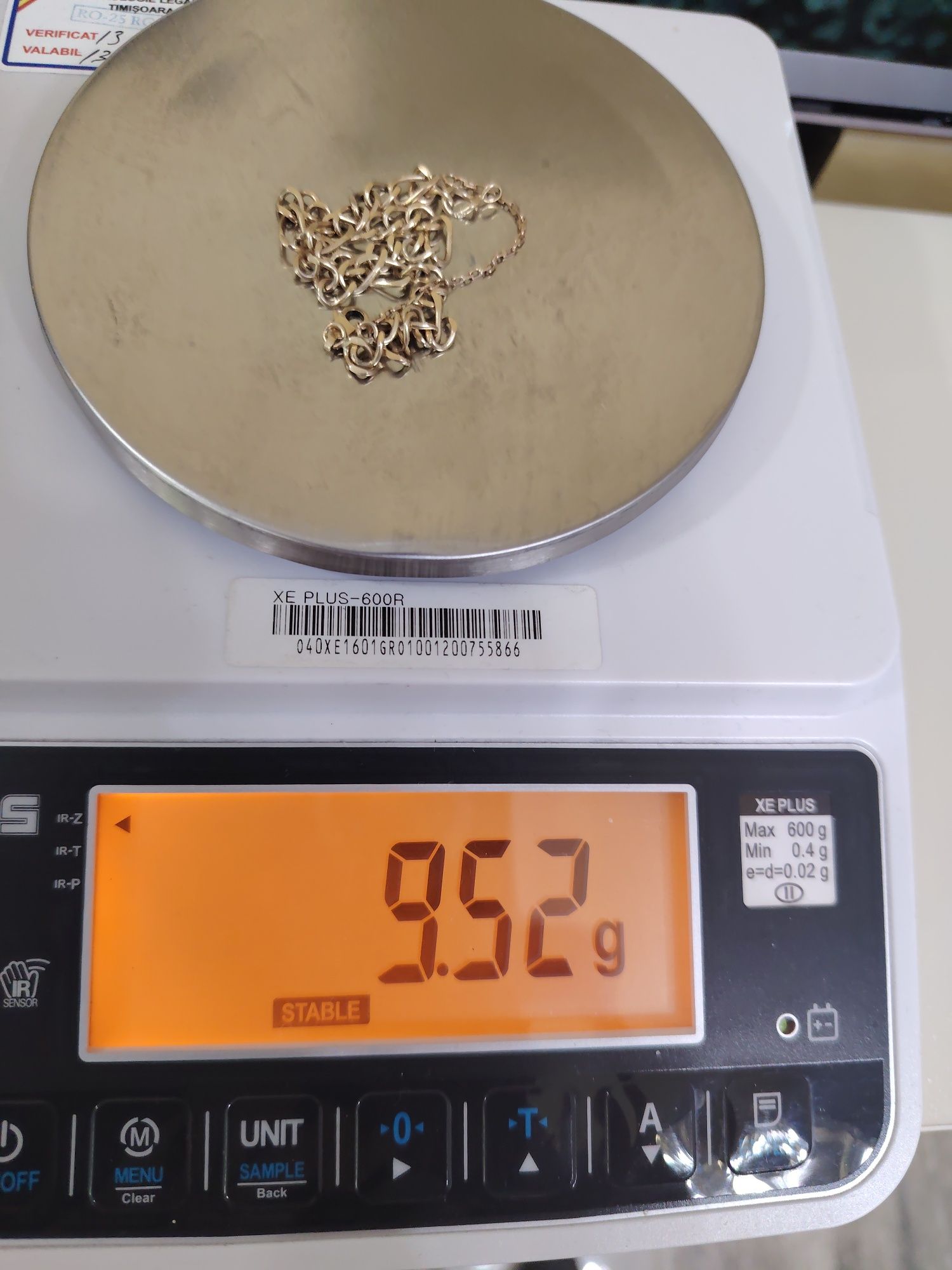 Vând aur de  14 k