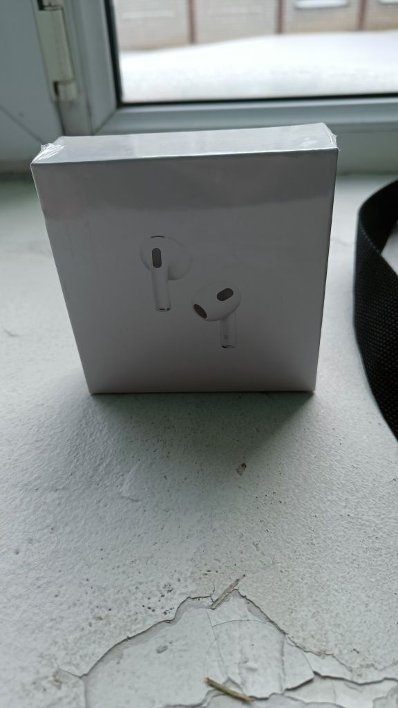 Airpods 3 продаю