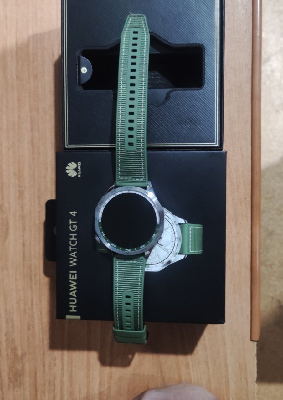 Продам часы  HUAWEI WATCH GT 4