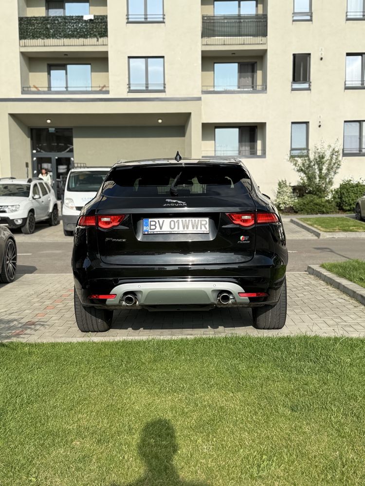 Jaguar F-pace model S‼️Schimb cu teren in Brasov - Sanpetru‼️