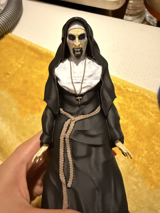 The Nun/Монахинята и Баба Грани/Granny фигурки