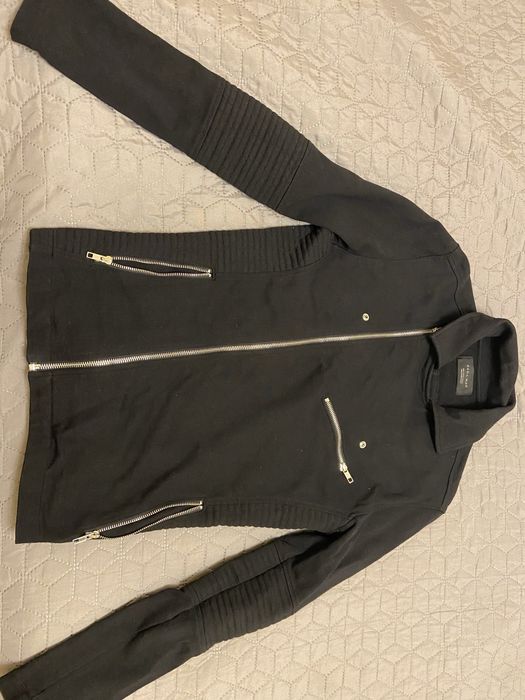 Мъжко спортно яке на Зара