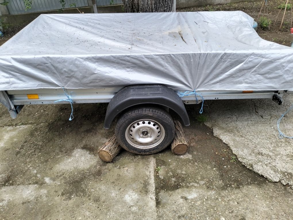 Închiriez remorca auto 750kg