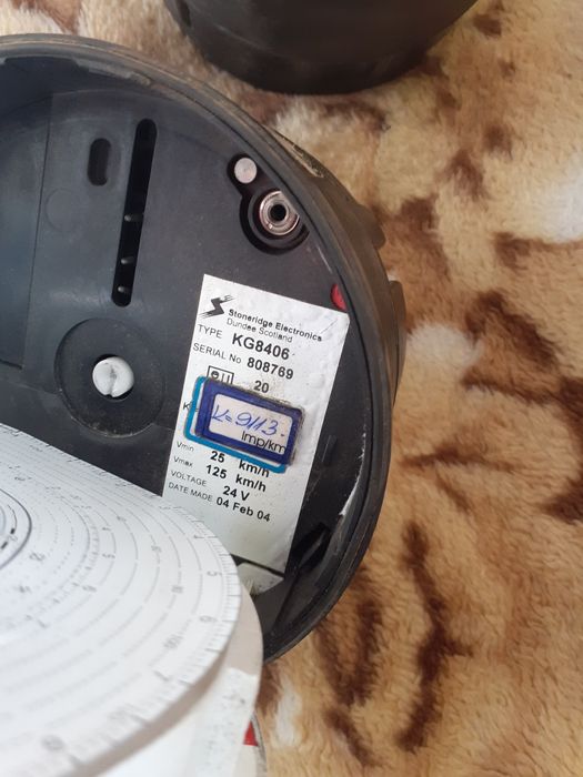 Tahograf analog 24 V Automatic typ 9113 și încă unul typ 9436