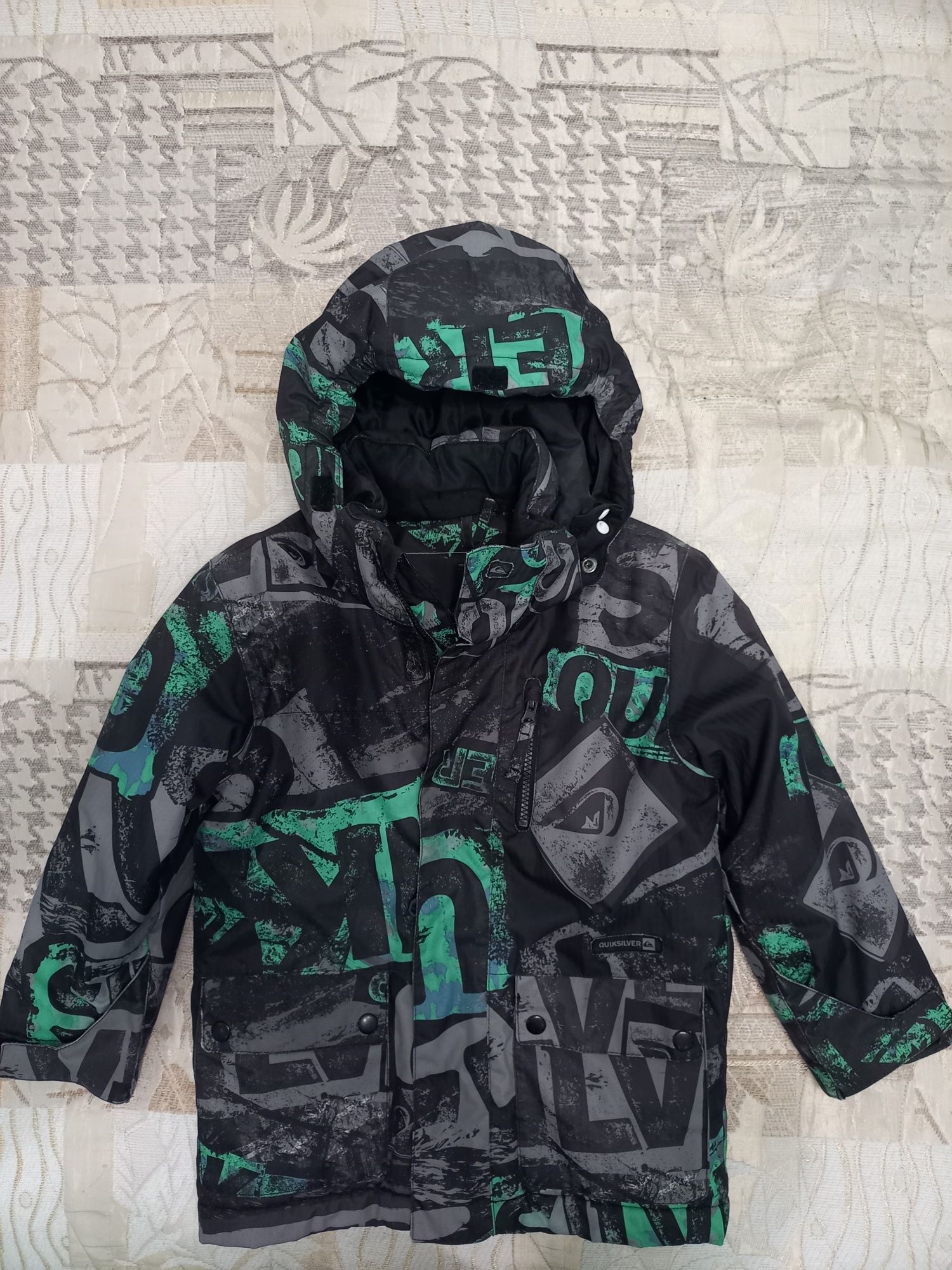Детско яке quiksilver