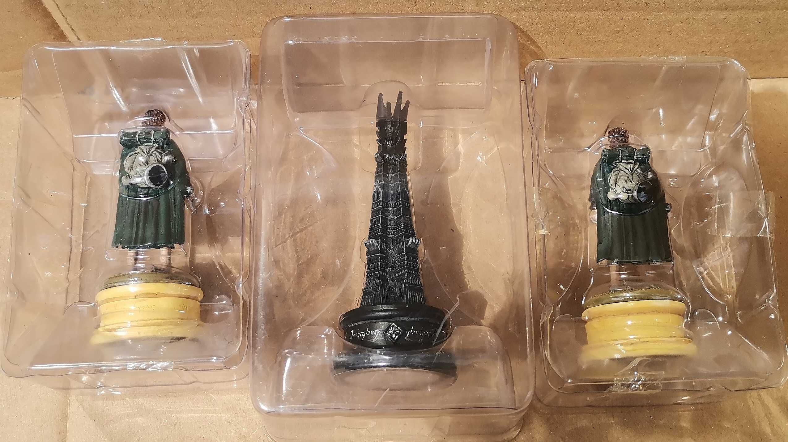 3 figurine Lord of the Rings Piese Sah plumb pictate manual in cutii