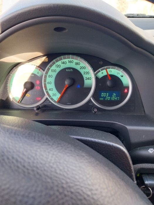 На части TOYOTA COROLLA VERSO 2.2 D-CAT 177k.c/ТОЙОТА Корола Версо 2.2