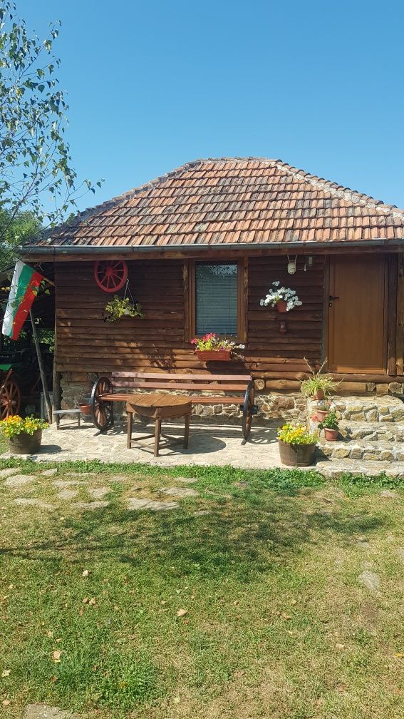 Продава се Хотел в с. Раненци, Област Кюстендил - 13000 кв.м за 13 €/кв.м - Снимка #3