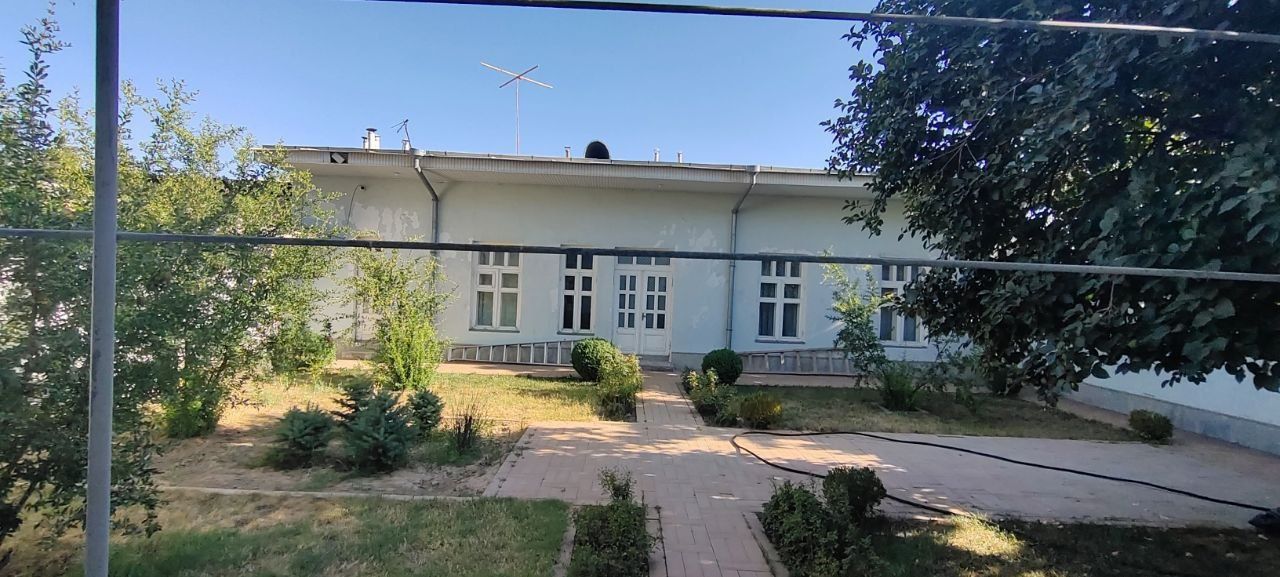 (22) Сдаётся участок Арча куча 8 ком