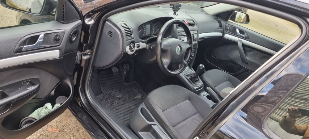 Skoda octavia 1.6 benzina