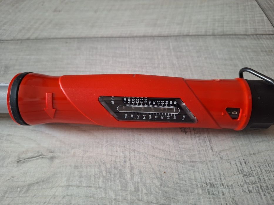 Cheie dinamometrica holex 40-200 NM sau 30-150 Lbf