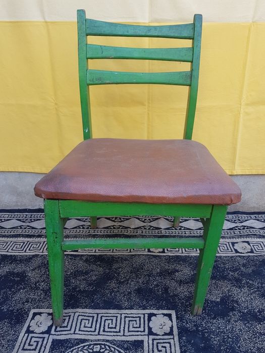 Scaun din lemn pt. grădina