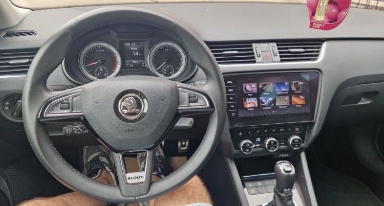 Skoda Octavia SCOUT / 65 000 км / 1.8 / Швейцария,шкода