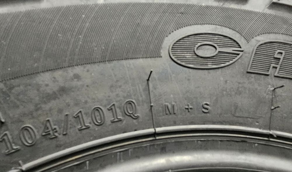 235/75 R15, 104Q, LANVIGATOR Catchforms M/T, Anvelope Off-Road M+S