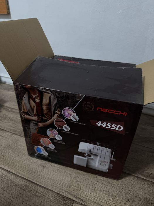 Оверлок новый Necchi