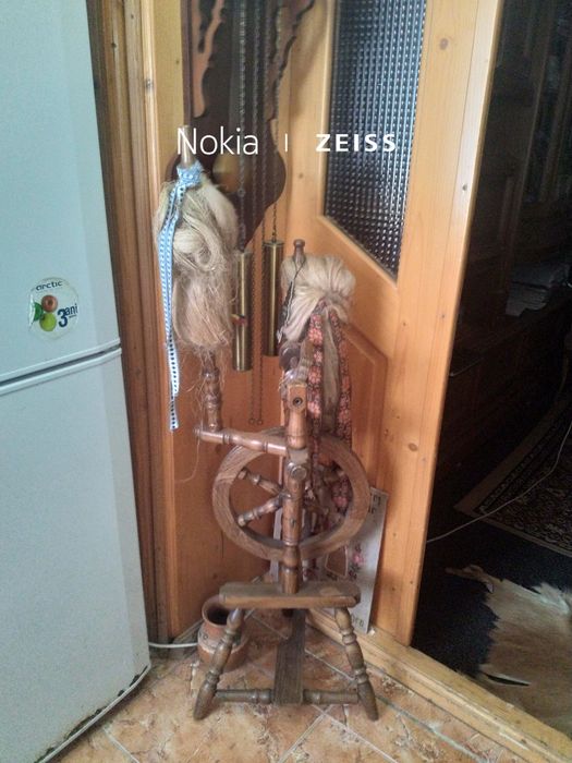 Roata  de tors lina ,/ vîrtelniță .