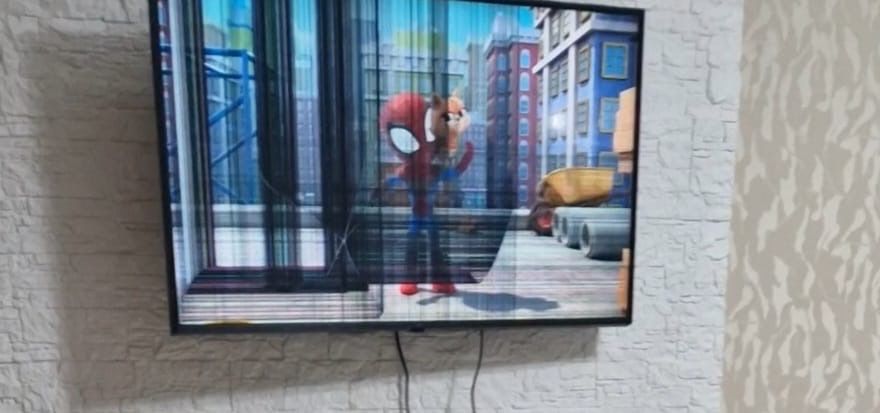 Телевизор на запчасти