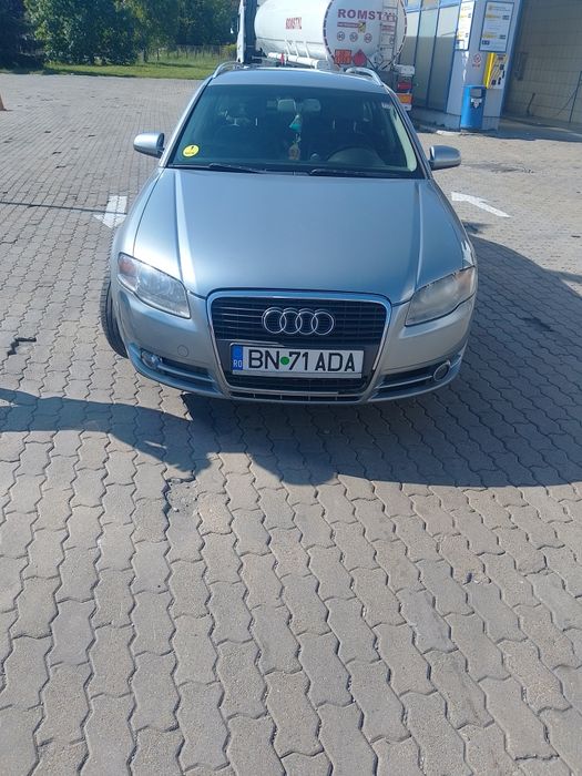 Vând sau schimb Audi