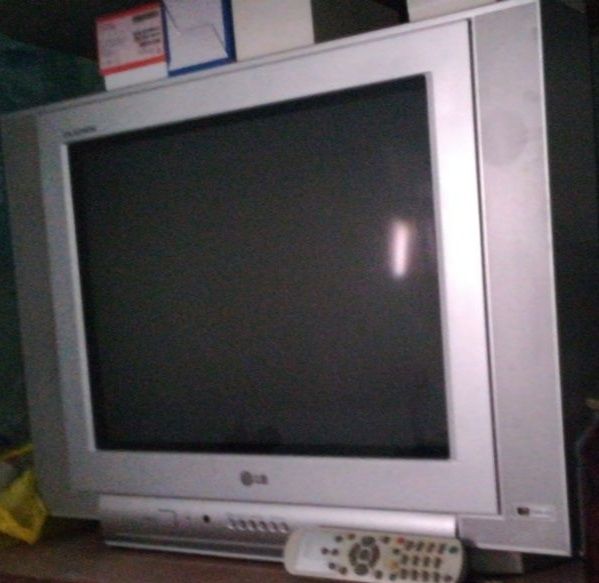 LG televizor eski model