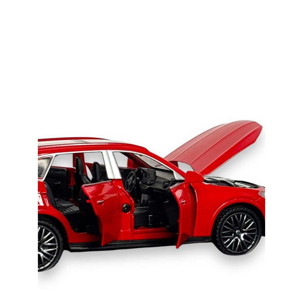 Модел Mercedes GLC,1:32/червен и син цвят