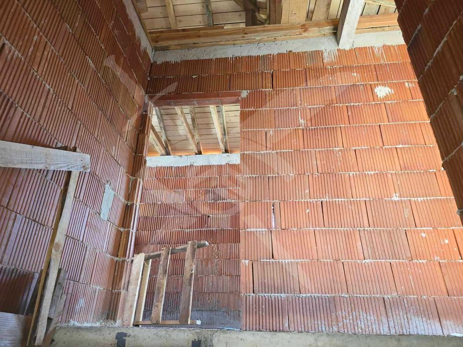 Продава се Къща в Малко Търново - 246 кв.м за 529 €/кв.м - Снимка #1