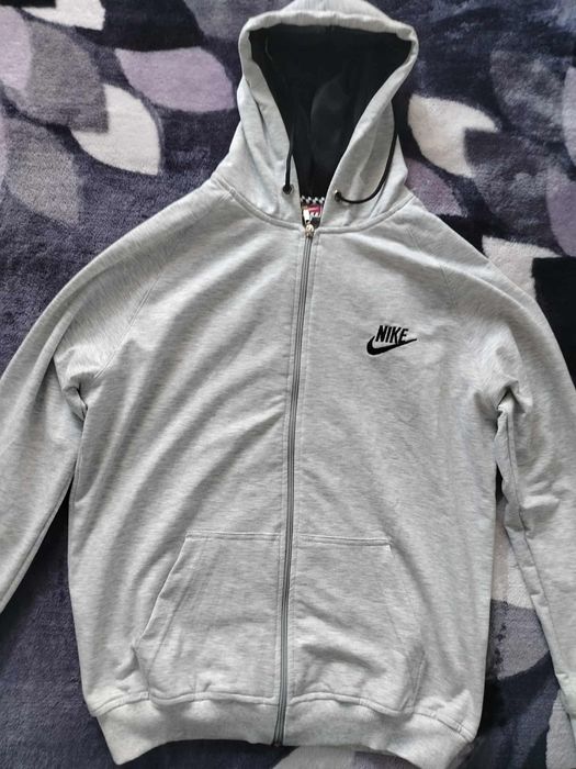 Vând trening bărbați Nike mărimea M