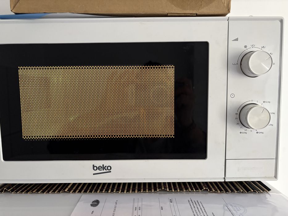 Cuptor cu microunde Beko