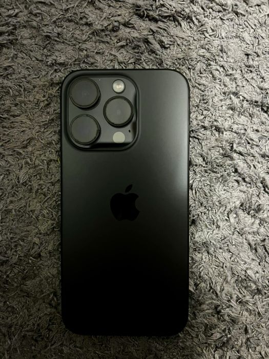 Vand iphone 15 pro 256 GB