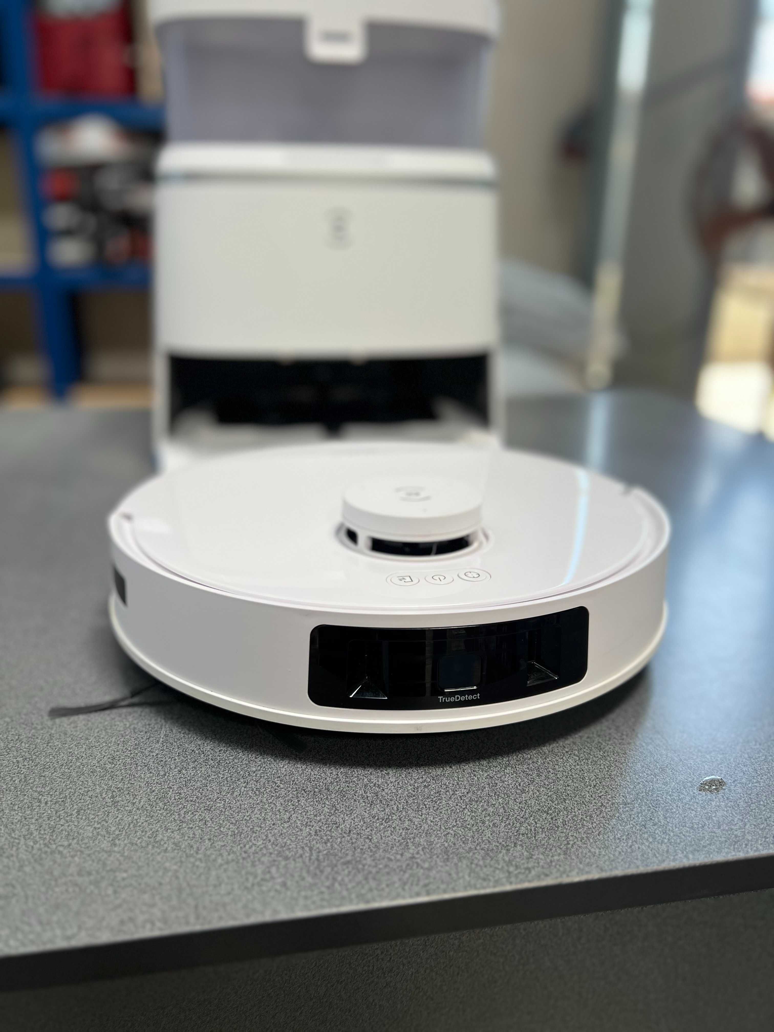 Прахосмукачка робот Ecovacs Deebot T30 Pro OMNI
