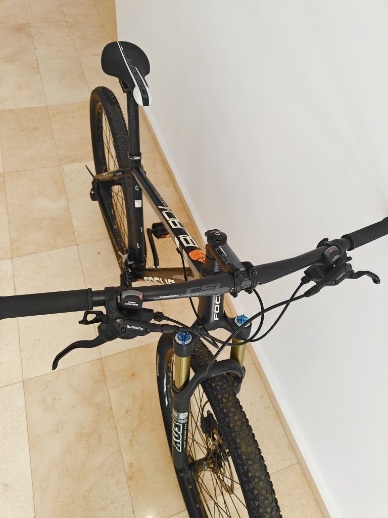 Bicicleta Focus Black Forest 29

Marime cadru: M
Marime roti: 29
Furca
