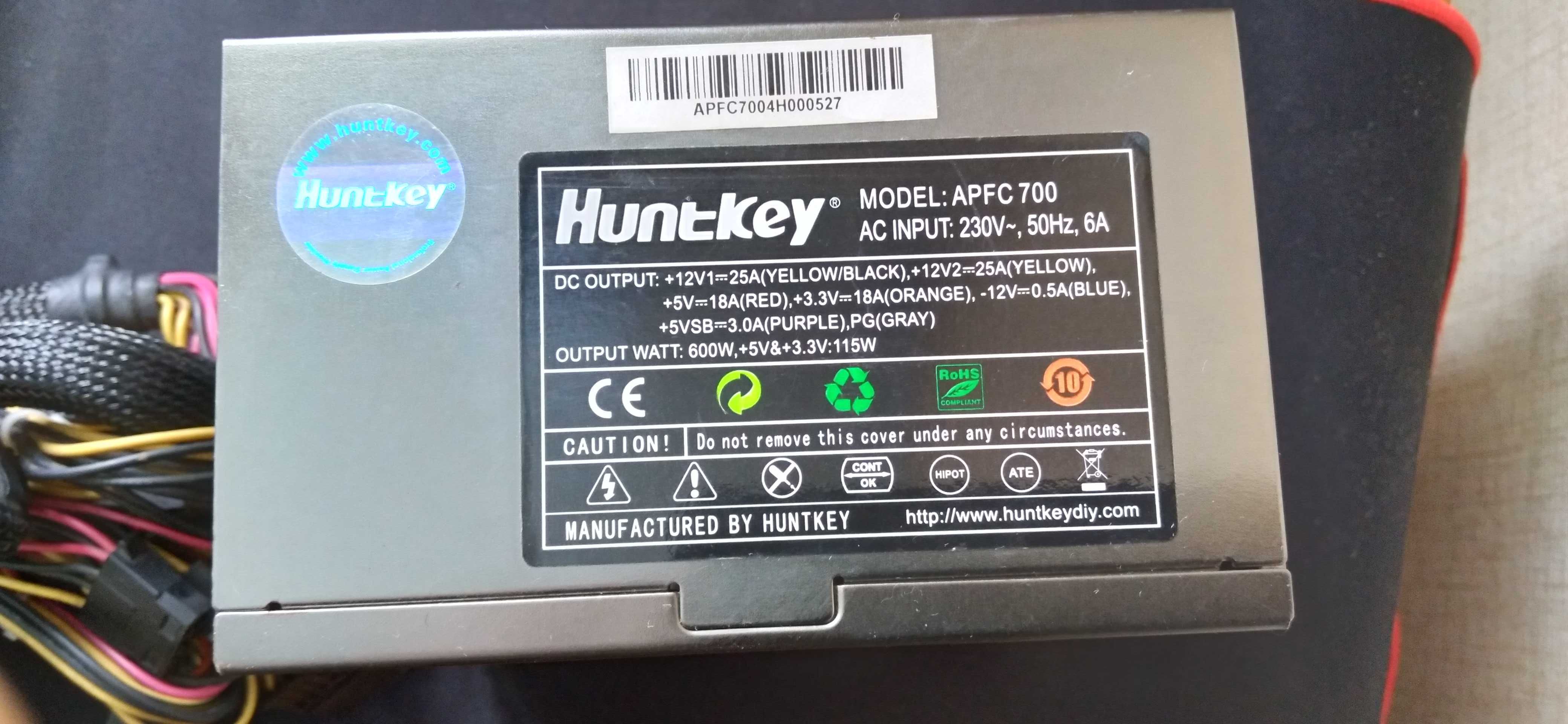 Блок питания Huntkey 600 ватт,модель APFS-700