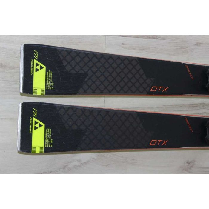 FISCHER RC4 Curv DTX, L171cm, R16m