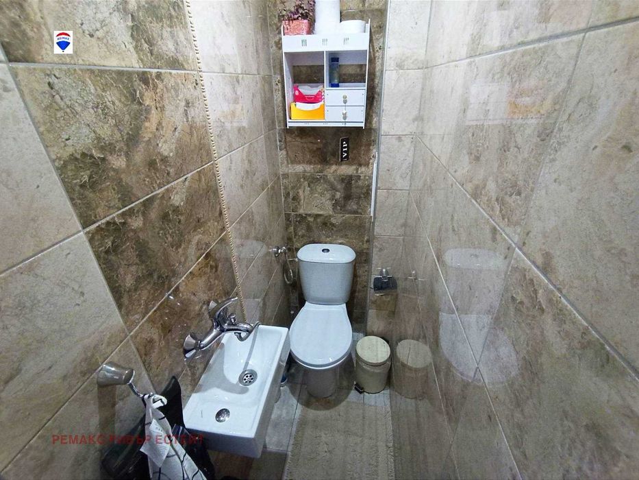 Продава се Двустаен апартамент в Русе, Център - 67 кв.м за 2238 €/кв.м - Снимка #3