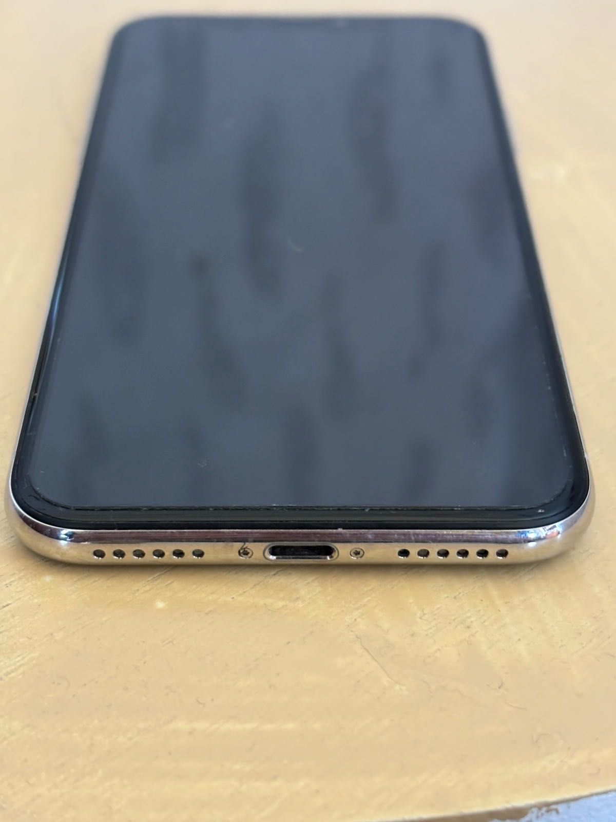 iPhone X 64GB без забележки