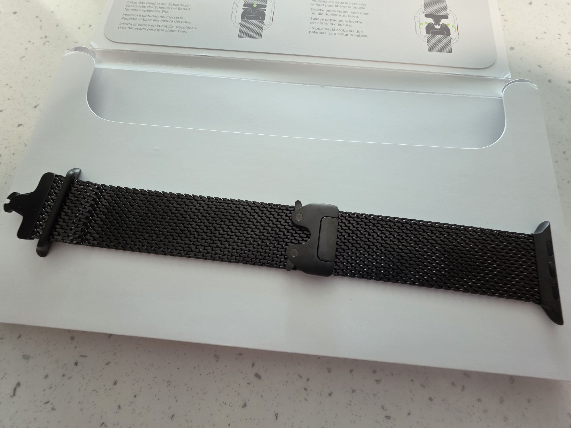 Титаниева каишка за Apple watch Ultra 2