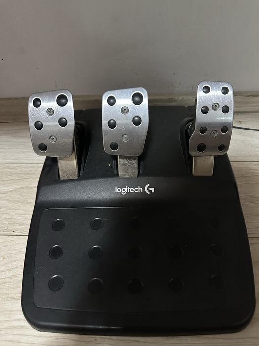volan logitech g920 , pedale și schimbator