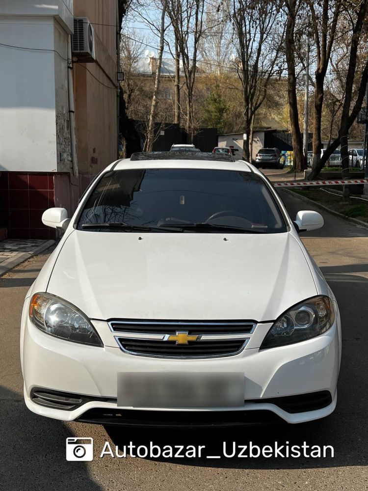 •Lacetti Gentra 2.3L Turbo•