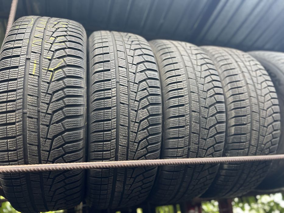 Anvelope de iarnă m+s 235/65R17 Hankook!