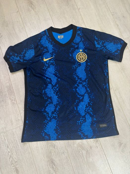 Новая спортивная одежда Inter Milan